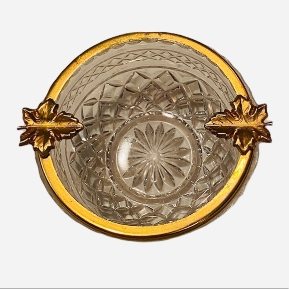 Crystal Candy Dish/Trinket Bowl with gilt metal frame adorned with vine leaves. - Picture 6 of 7